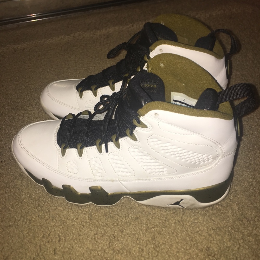 Jordan 9s Size 9.5
